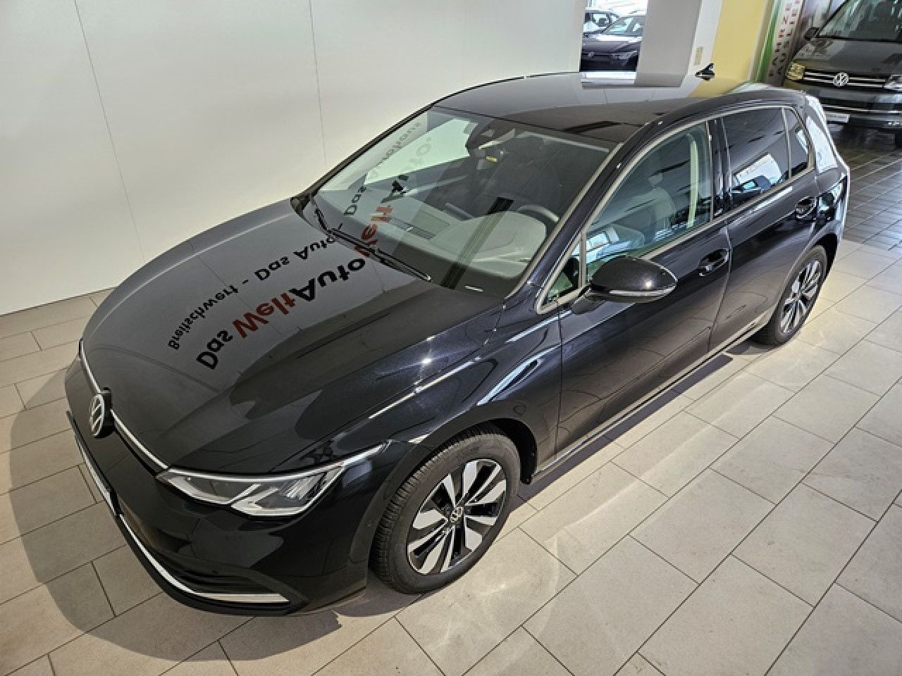 Volkswagen Golf 1.5 eTSI Move DSG - Samsaru's Car Outlet