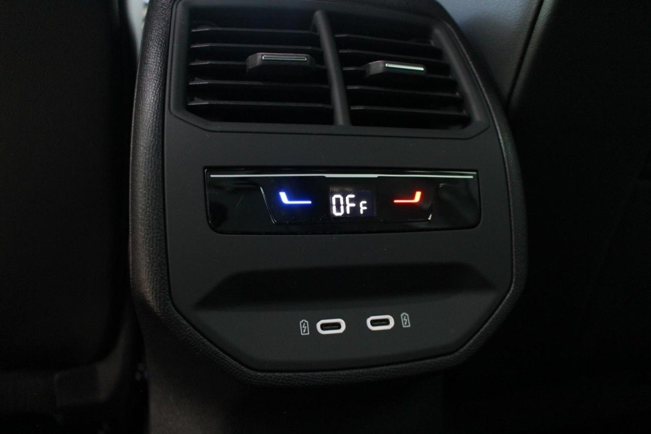 Cupra Formentor VZ 2.0 TSI DSG 4Drive 4JGAR/AHK/PANO/e