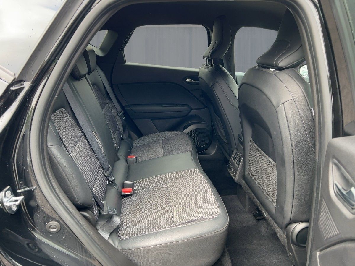 Renault Captur RIVE GAUCHE E-TECH Plug-in - Samsaru's Car Outlet