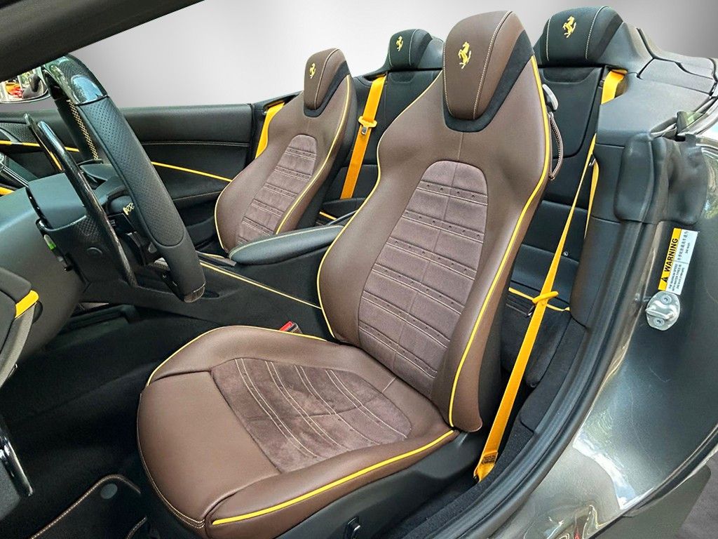 Ferrari Roma Spider - Samsaru's Car Outlet