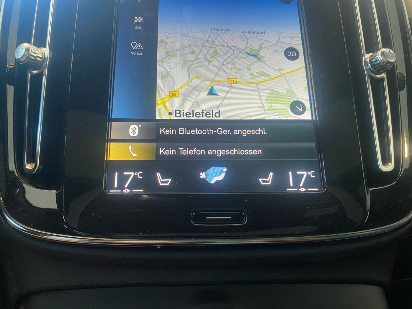 Volvo XC40 T5 Recharge DKG R-Design *AHK*360°*Pano*H/K