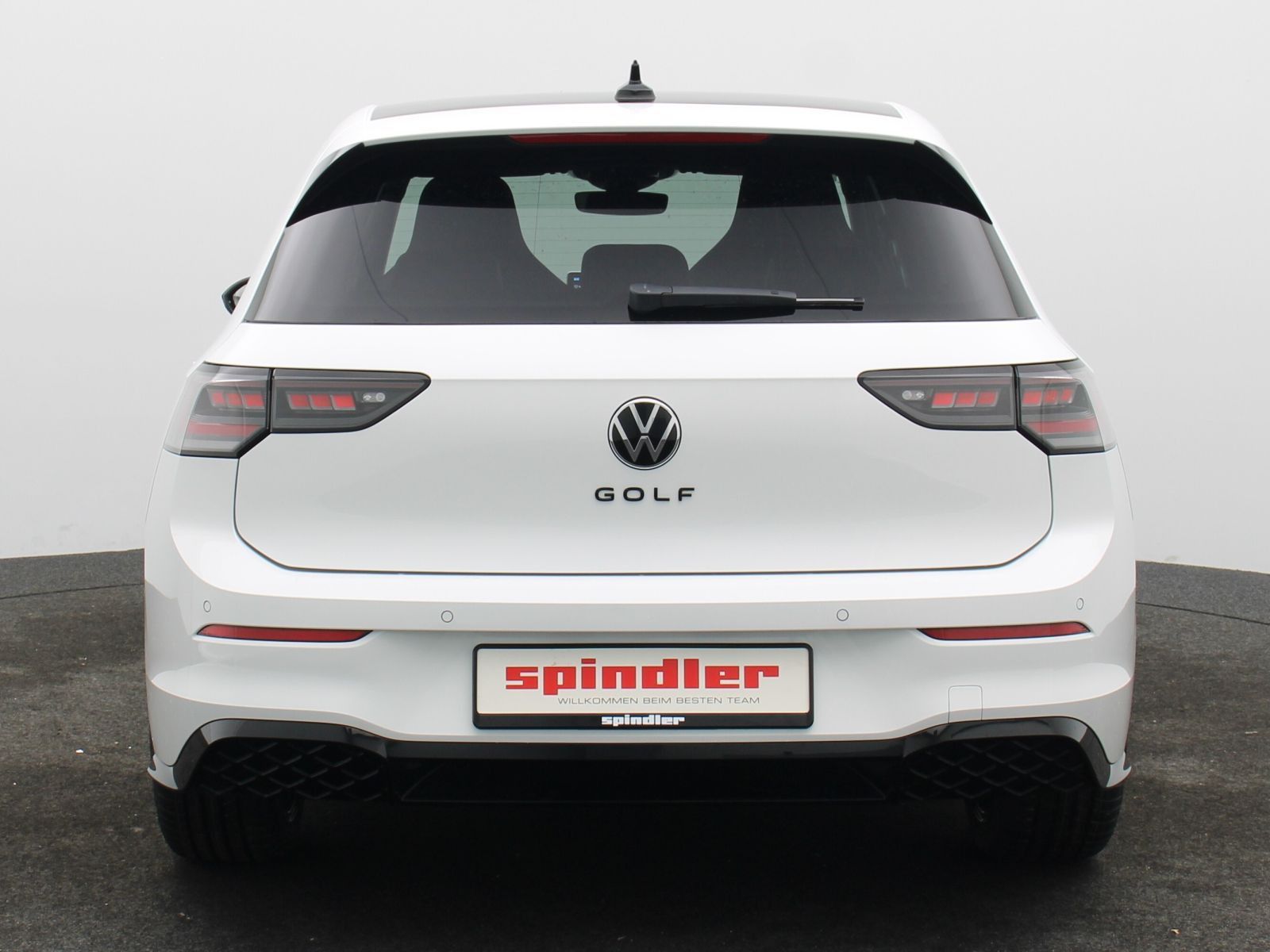 Volkswagen Golf R-Line 2.0 TDI DSG/ Matrix, AHK, 360°Kamera