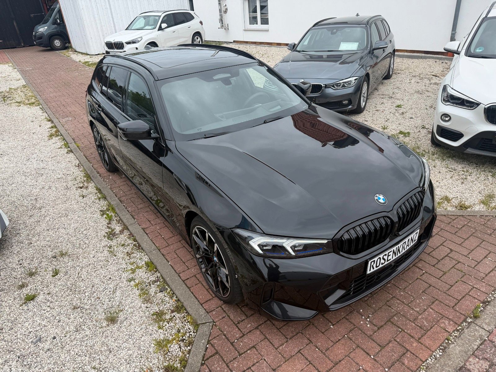 BMW 320d xDr.*M SPORT PRO*AHK*HUD*ACC*360°*