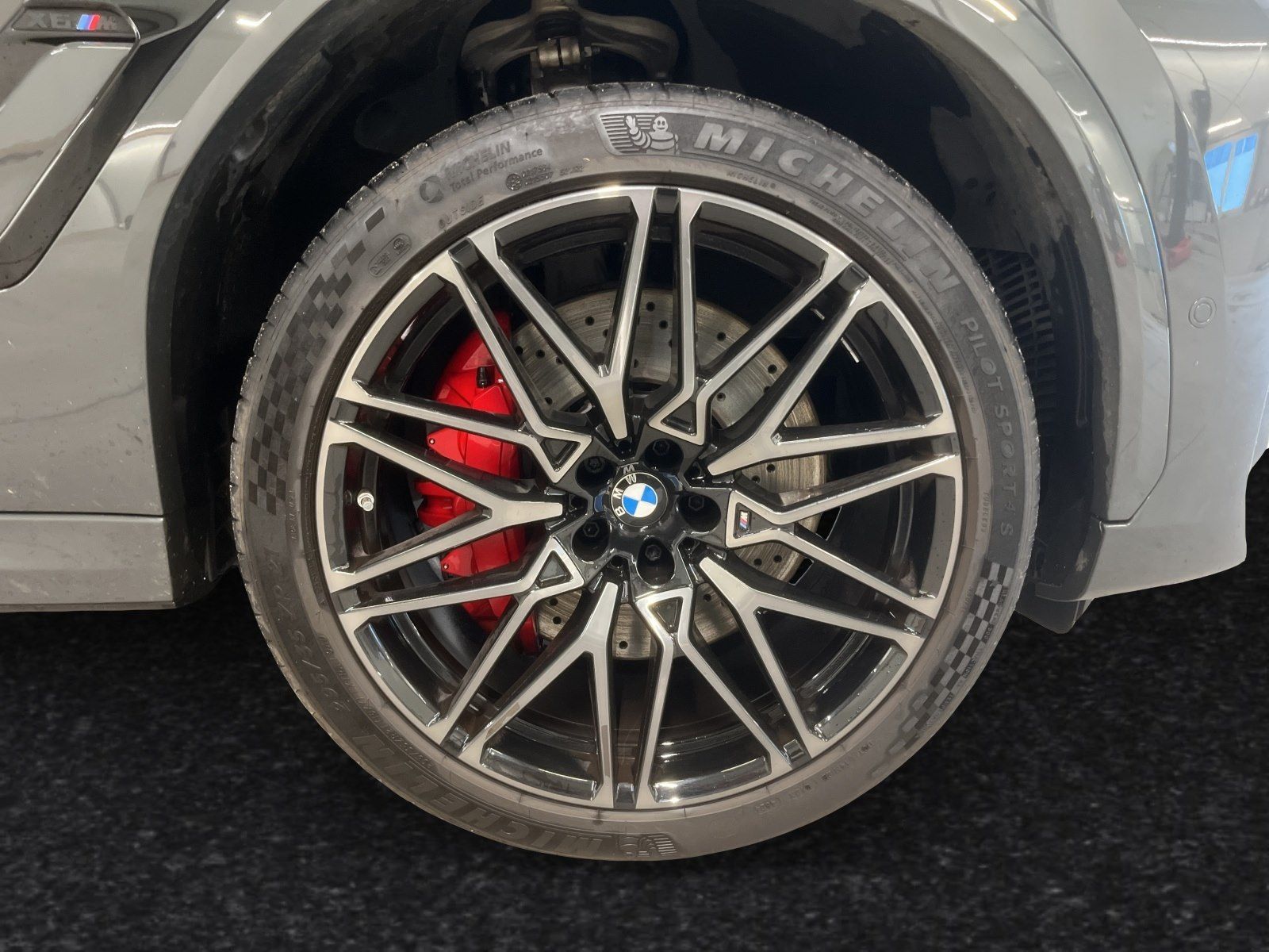 BMW X6 M Competition AHK|SkyLounge|DA&PA-Prof.|H/K