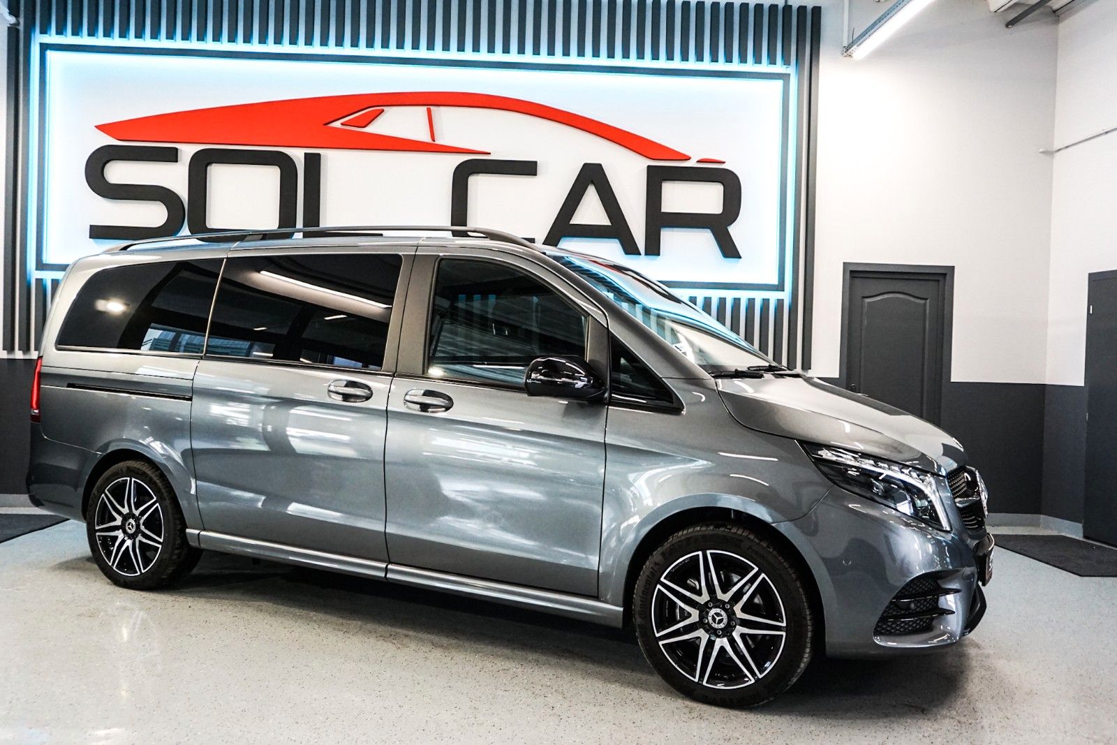 Mercedes-Benz V 300 4MATIC AVANTGARDE - Samsaru's Car Outlet