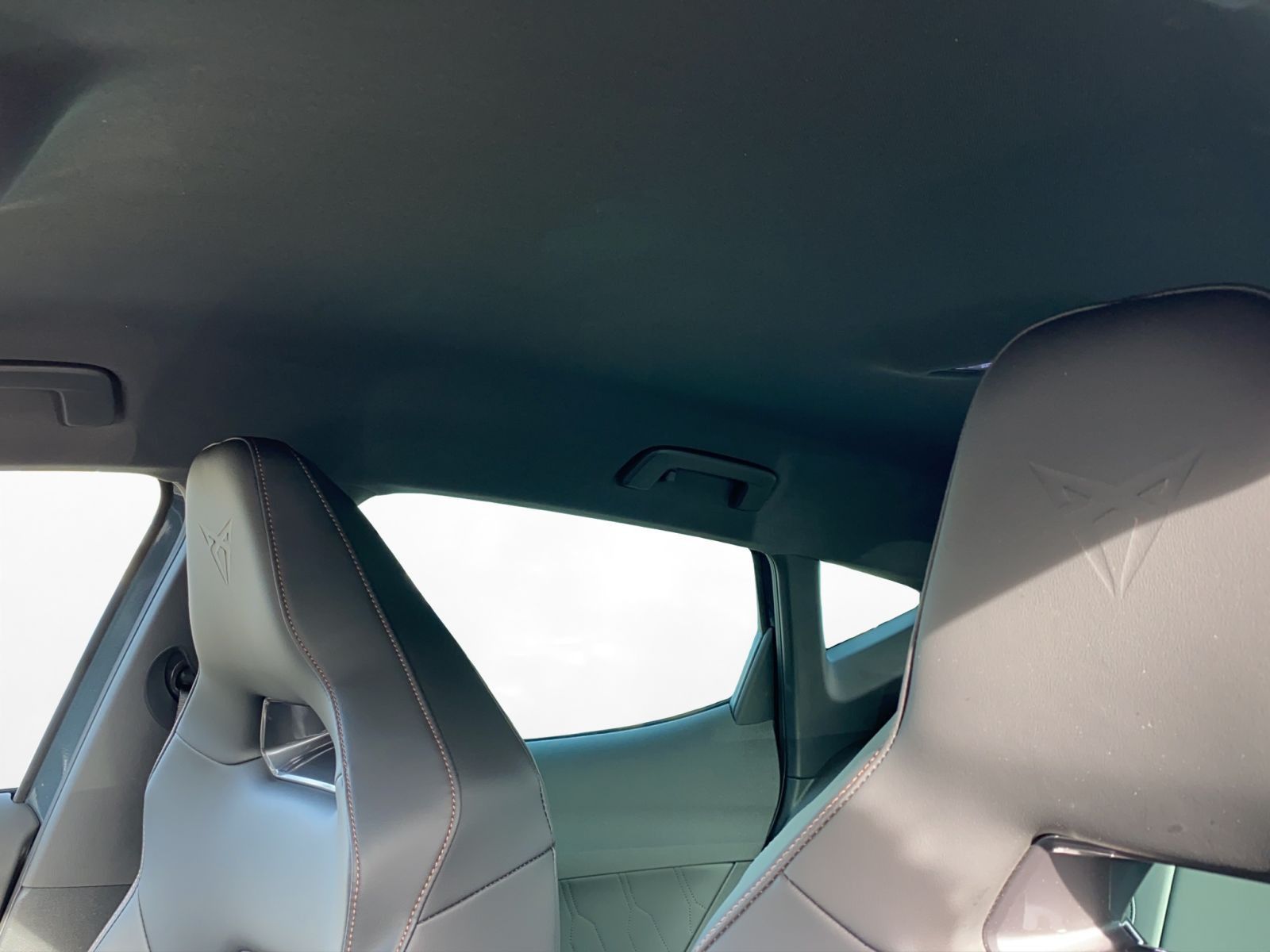 Cupra Formentor VZ 1.4 TSI e-Hybrid AHK Navi KAM LED