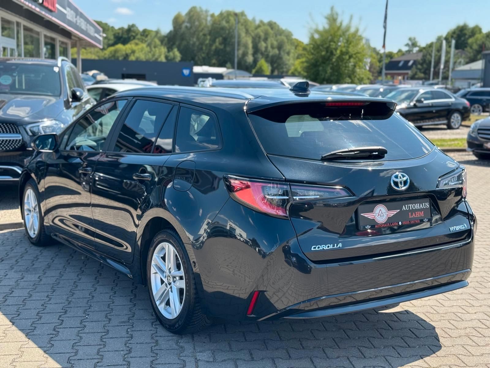 Toyota Corolla Touring Sports Hybrid Business Edition - Samsaru's Car Outlet