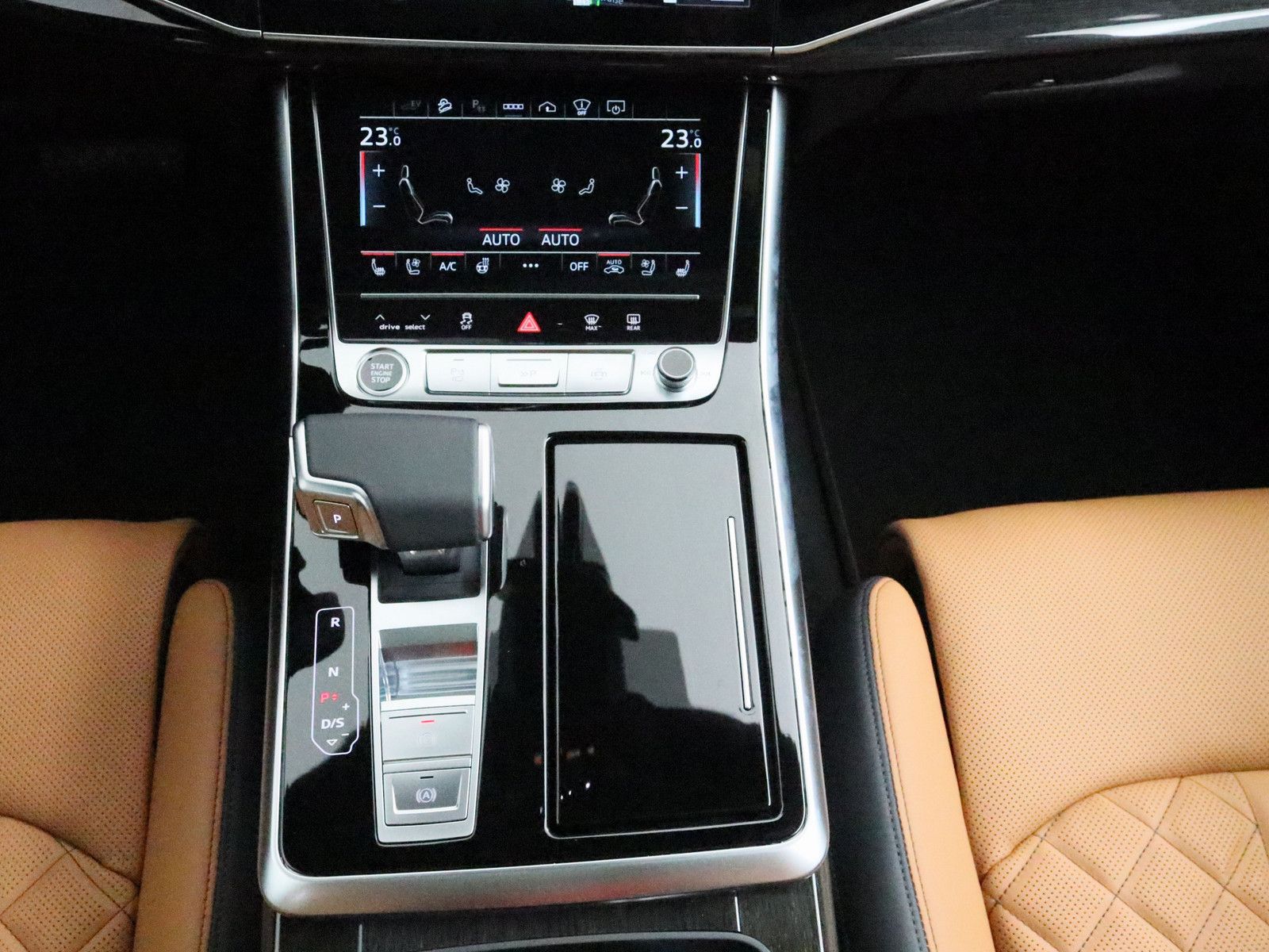 Audi Q7 60 TFSI e quattro S line AHK 360° PANO B&O