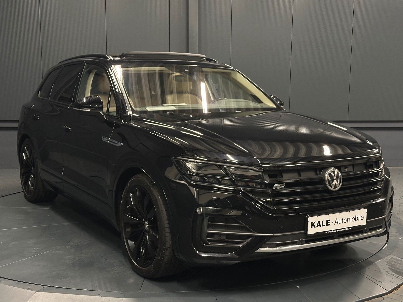 Volkswagen Touareg R-Line 4Mot. Black Style*NP:110.756 EUR*