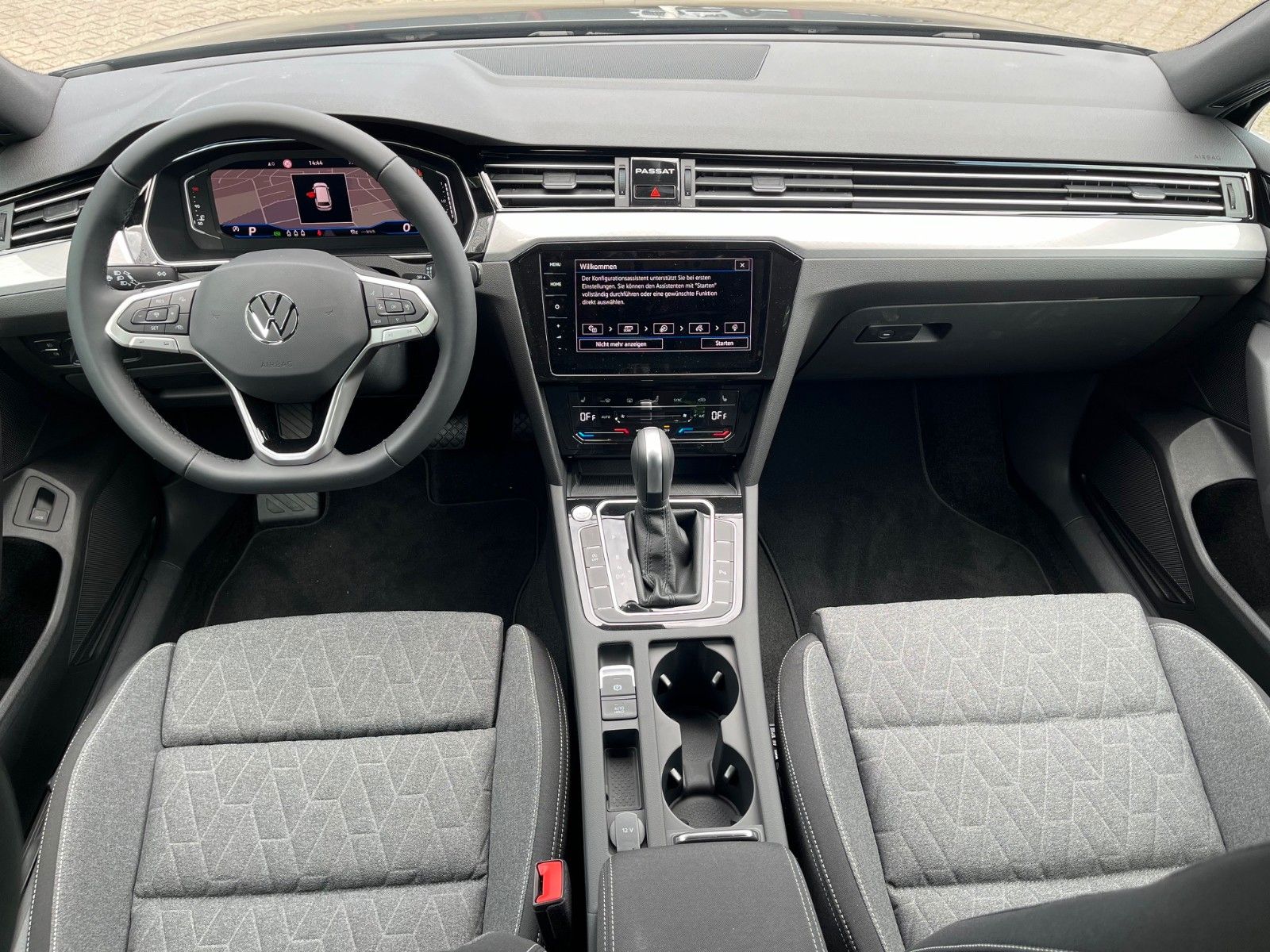 Volkswagen Passat 2.0 TDI DSG - Samsaru's Car Outlet