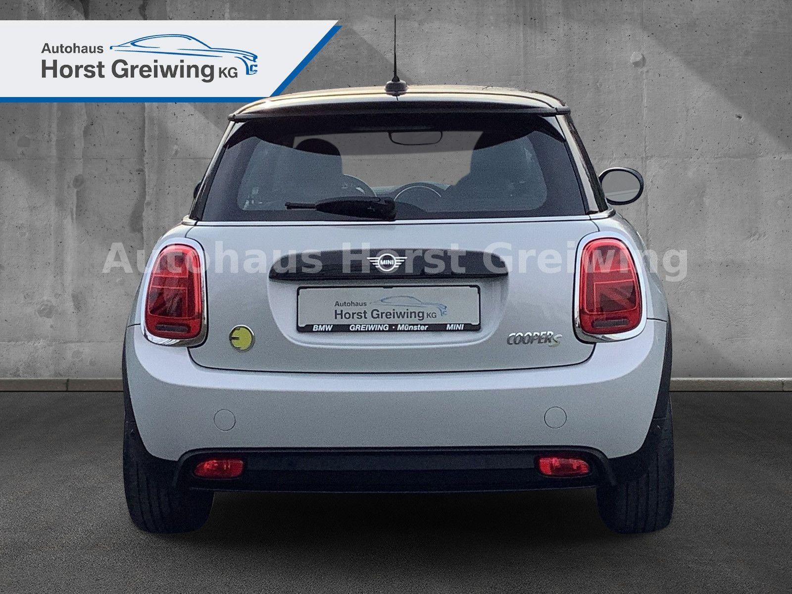 MINI 3-trg. Cooper SE Classic - Samsaru's Car Outlet