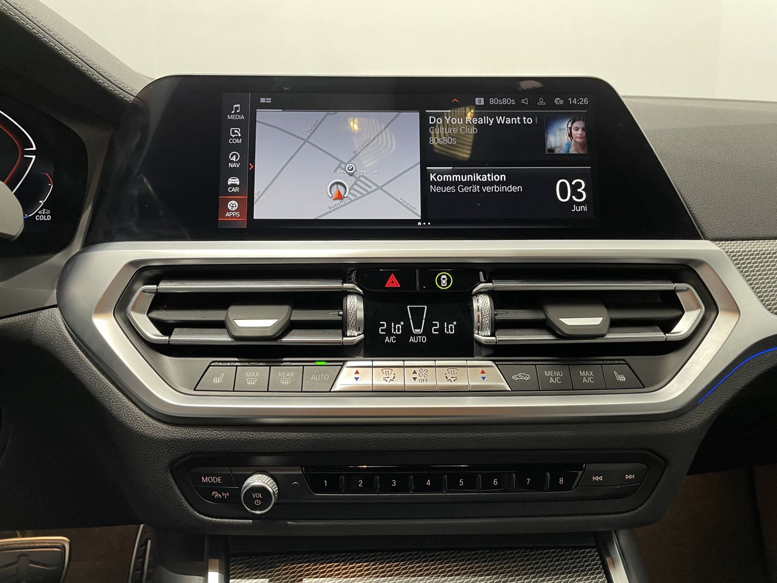 BMW 330d Tour. M Sport - Samsaru's Car Outlet