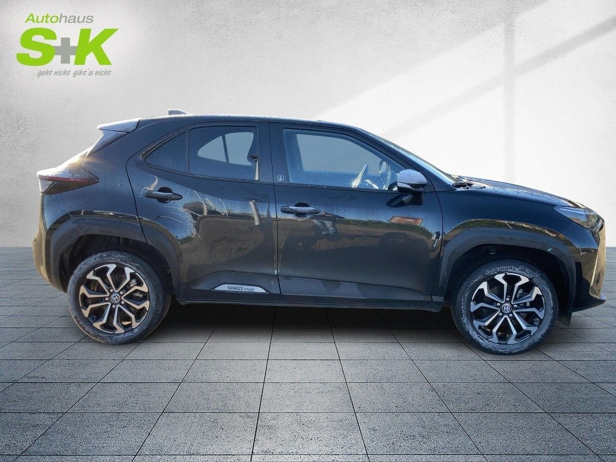 Toyota Yaris Cross Hybrid Team Deutschland*Winter-Paket