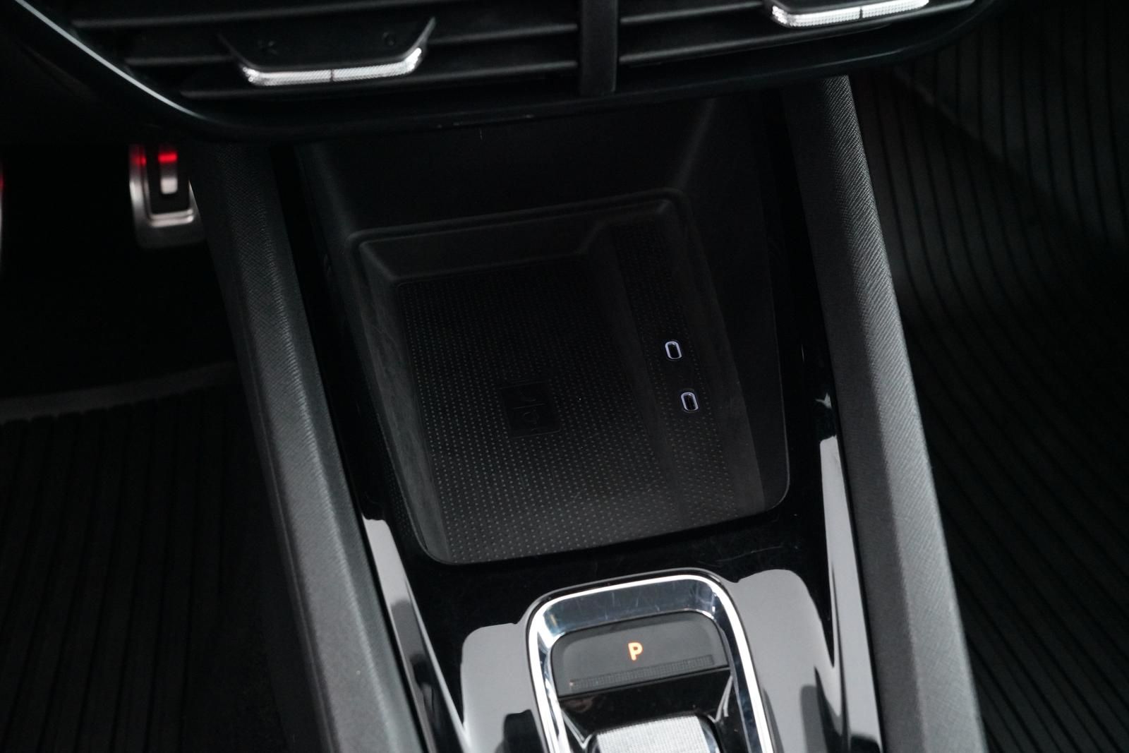 Skoda OCTAVIA RS FIRST EDITION iV DSG PANORAMADACH uvm