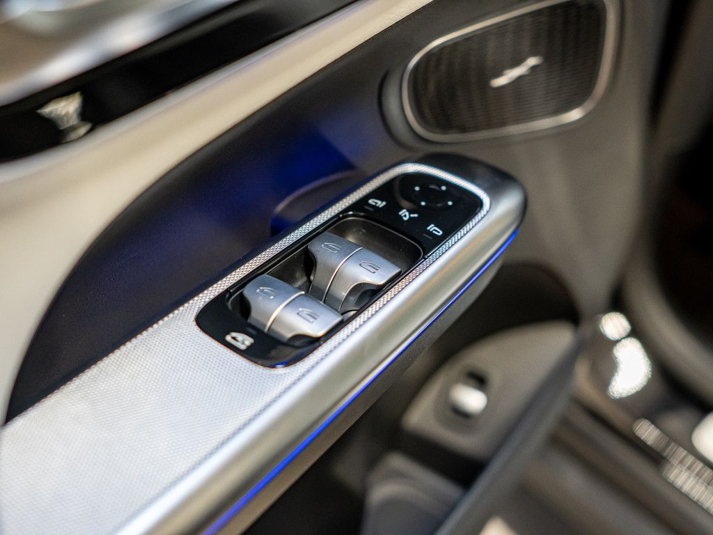 Mercedes-Benz GLC 220 d 4M Edition AMG Line AHK Abstandstemp.