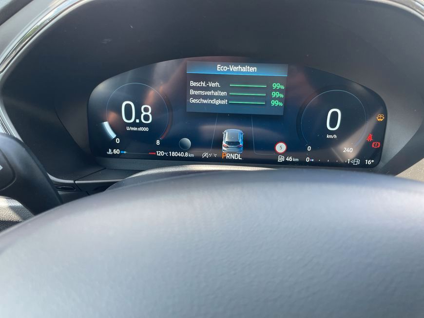 Ford Focus Turnier 1.0 EcoBoost Hybrid Aut. ST-LINE X