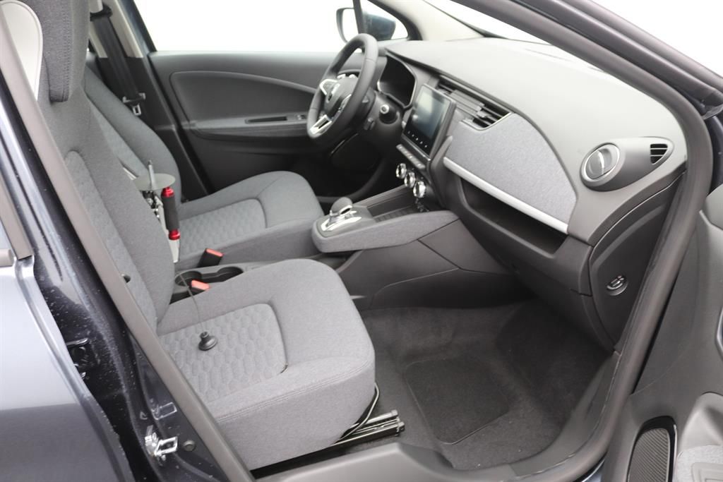 Renault ZOE Experience Z.E. 50 - Samsaru's Car Outlet