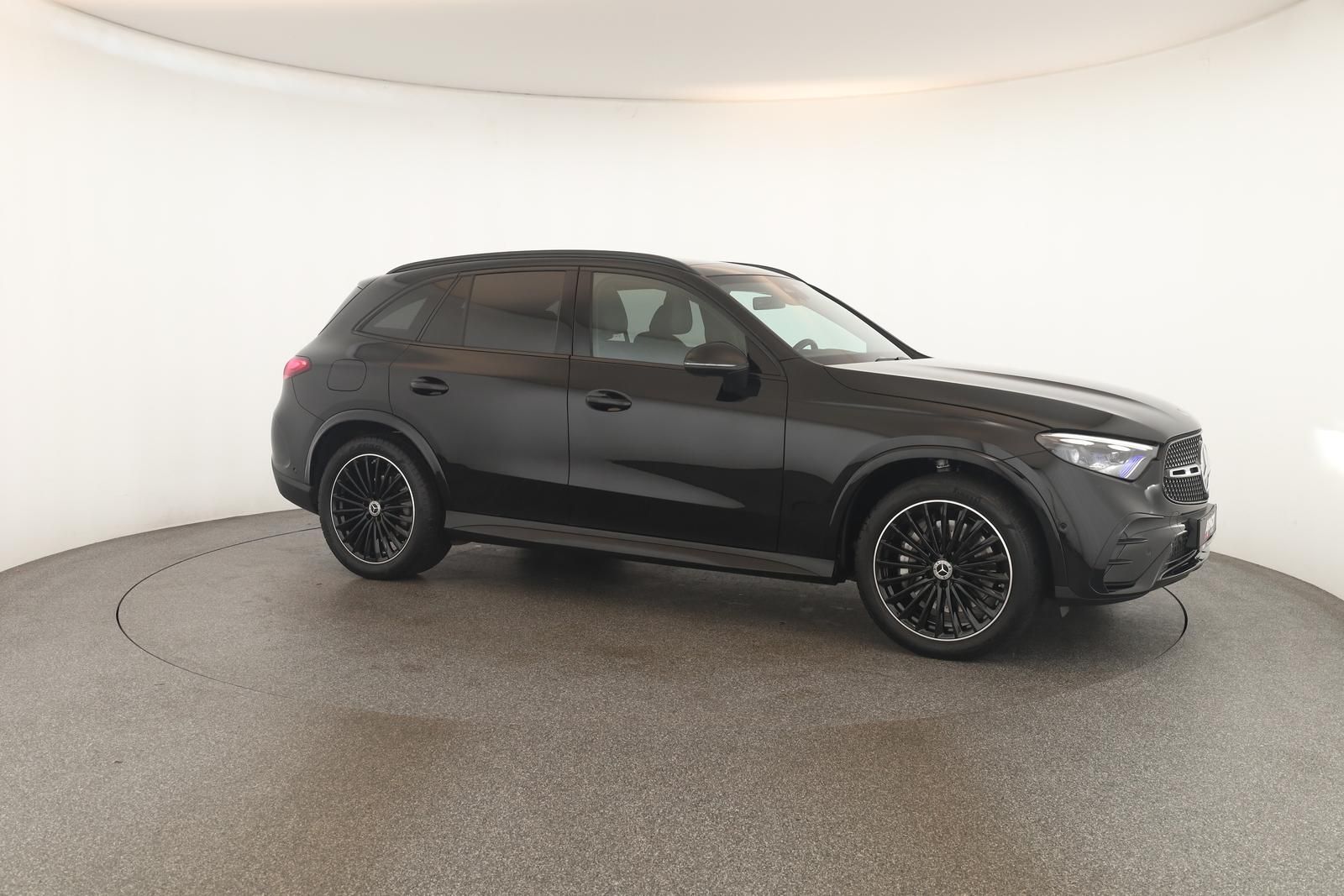 Mercedes-Benz GLC 300 d 4M AMG Advanced Night DIGITAL Pano AHK