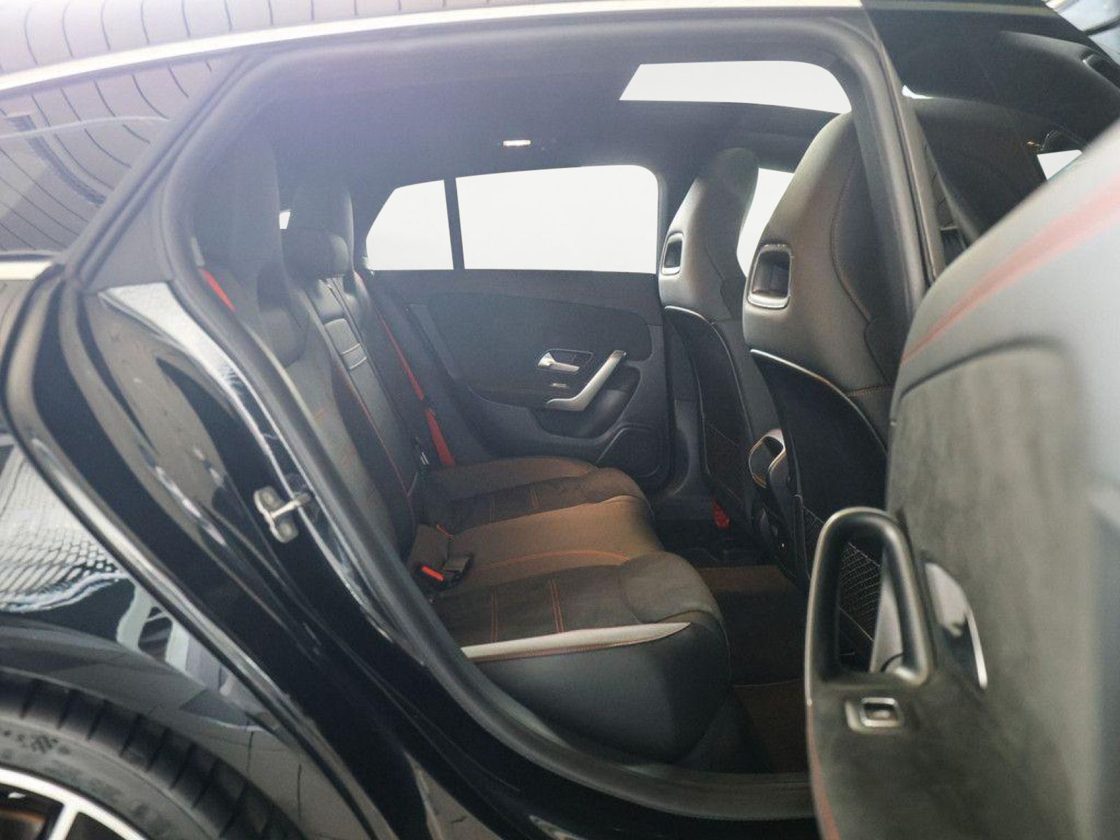 Mercedes-Benz CLA 35 AMG SB 4M Advanced Plus - Samsaru's Car Outlet