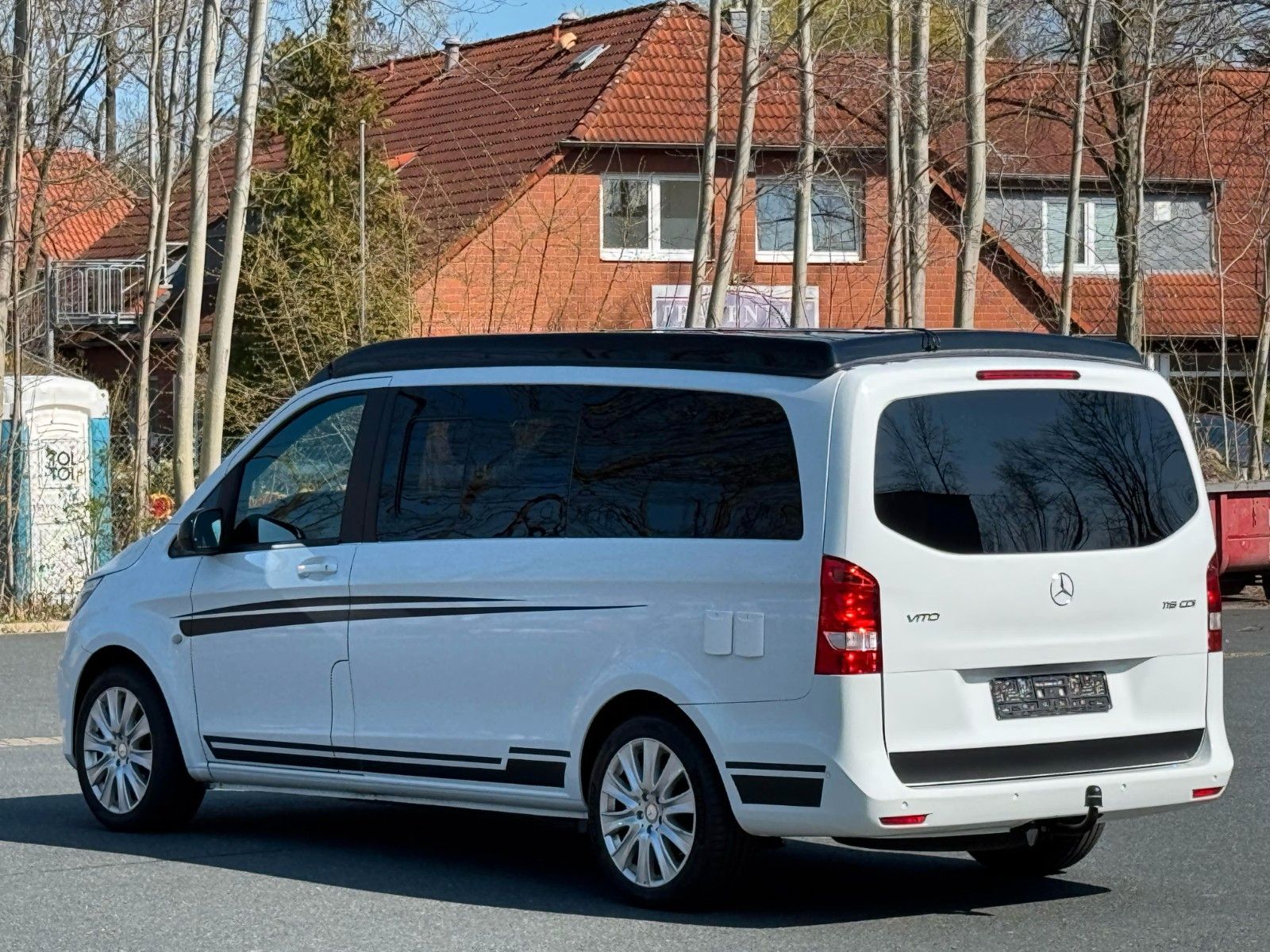 Mercedes-Benz VITO V220 - Samsaru's Car Outlet