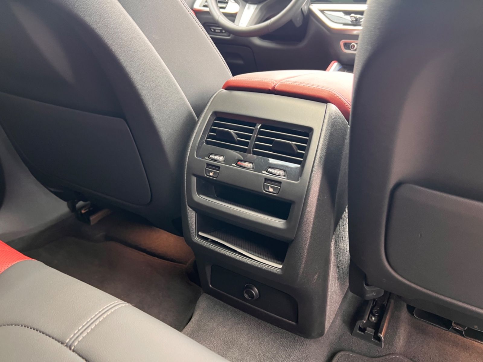 BMW X640d xDrive MSportPRO - Samsaru's Car Outlet