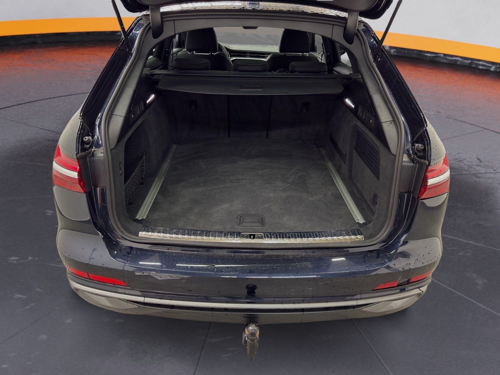 Audi A6 Avant 45 TFSI Q S LINE - Samsaru's Car Outlet