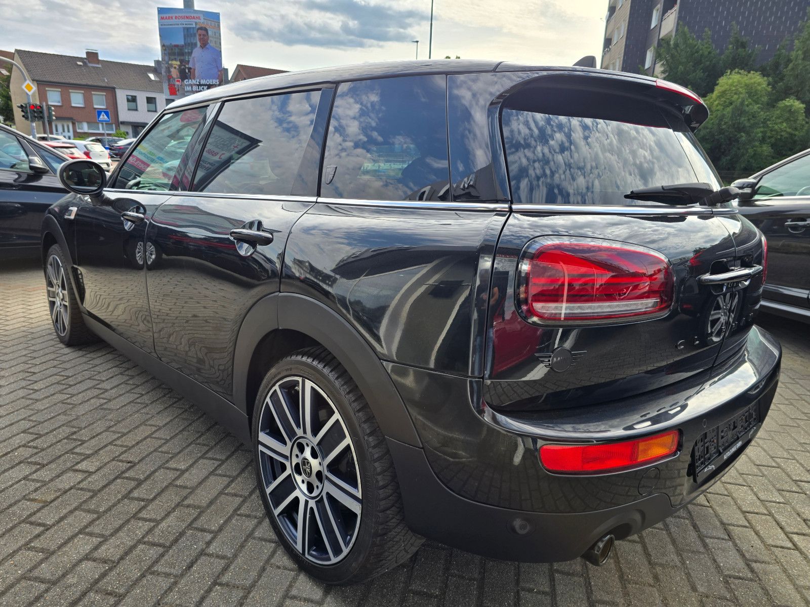 MINI COOPER Clubman MINI Yours - Samsaru's Car Outlet