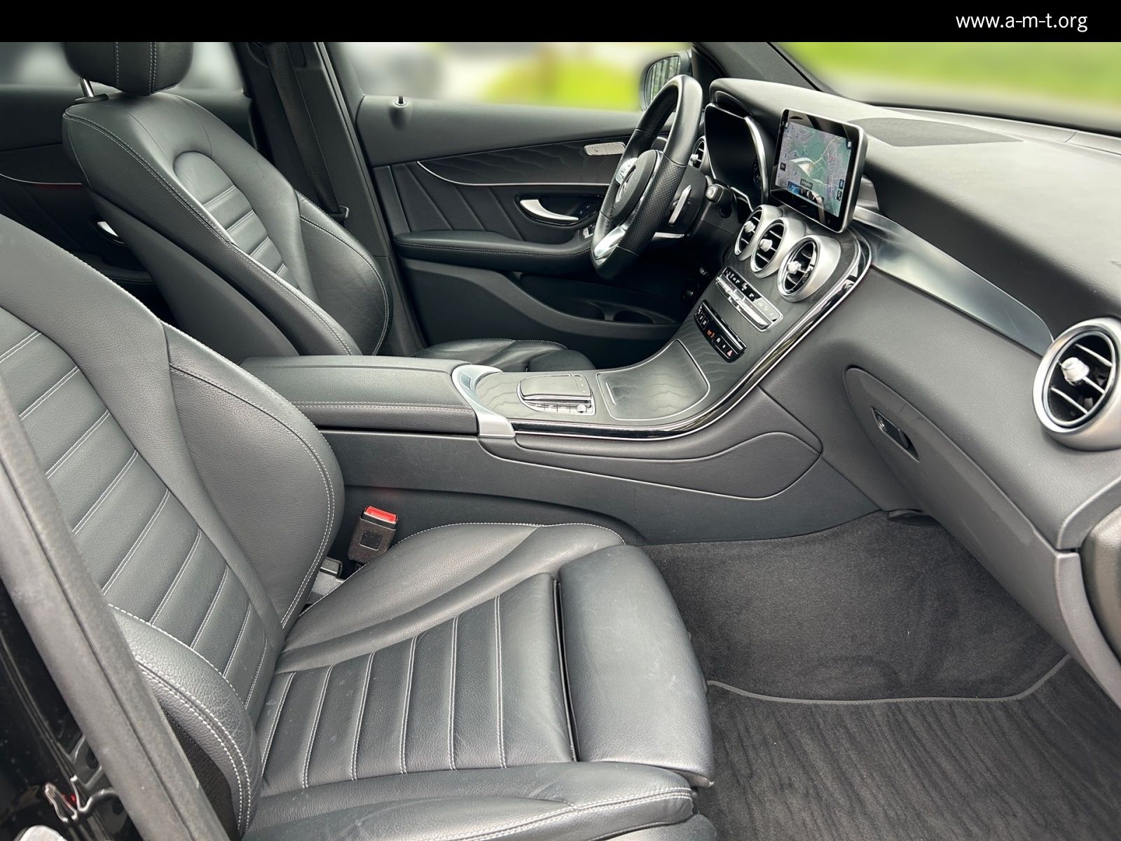 Mercedes-Benz GLC 300d AMG 4M AMG*AHK*Pano*LED*Navi