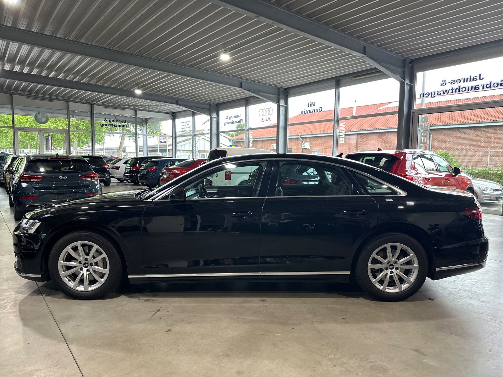 Audi A8 50 TDI quattro - Samsaru's Car Outlet
