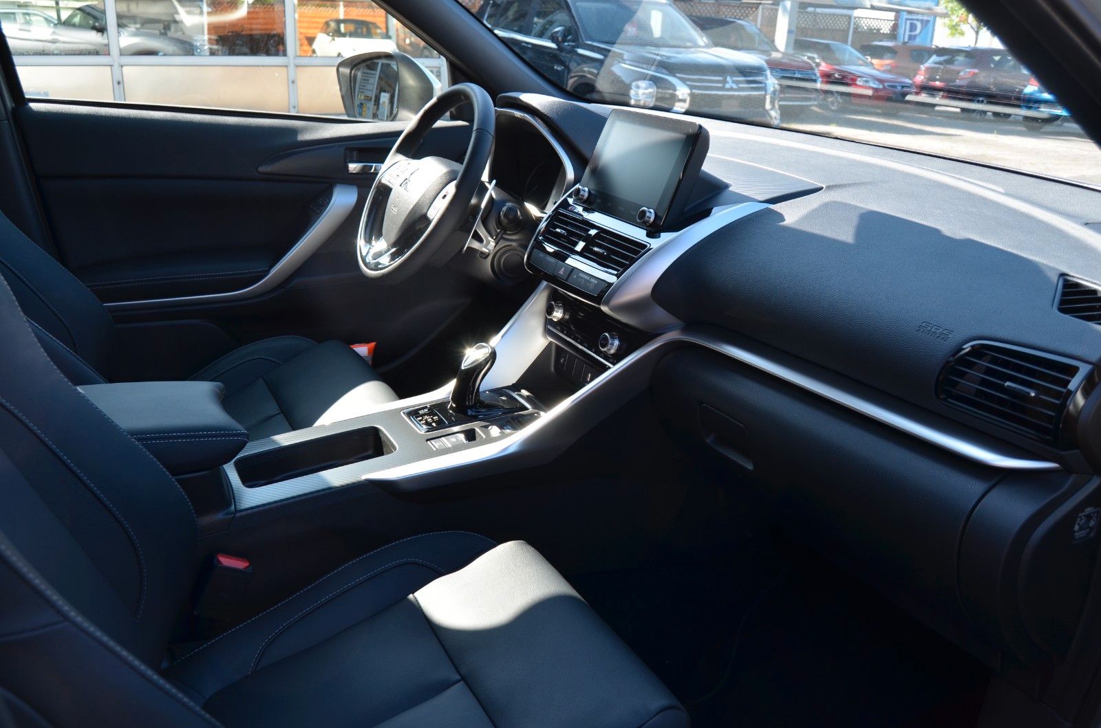 Mitsubishi Eclipse Cross 2.4 PHEV TOP 4WD LEDER ACC