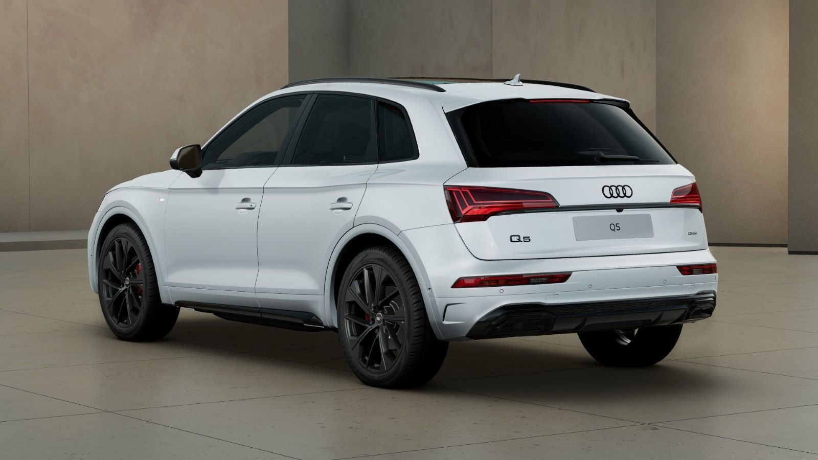 Audi Q5 40 TDI quattro S line - Samsaru's Car Outlet