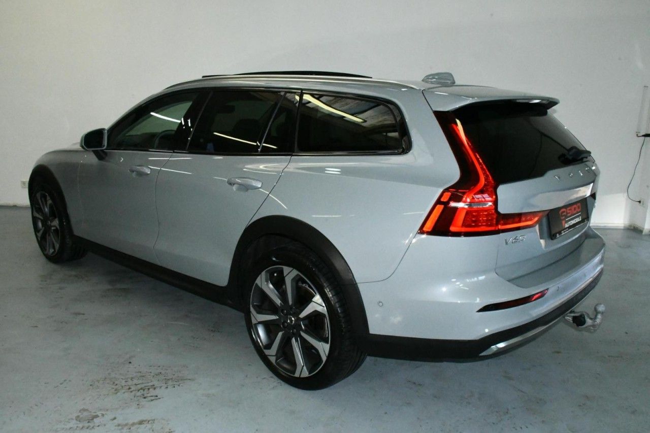 Volvo V60 Cross Country AWD Ultim ACC*PAN*H&K*AHK*SBEL