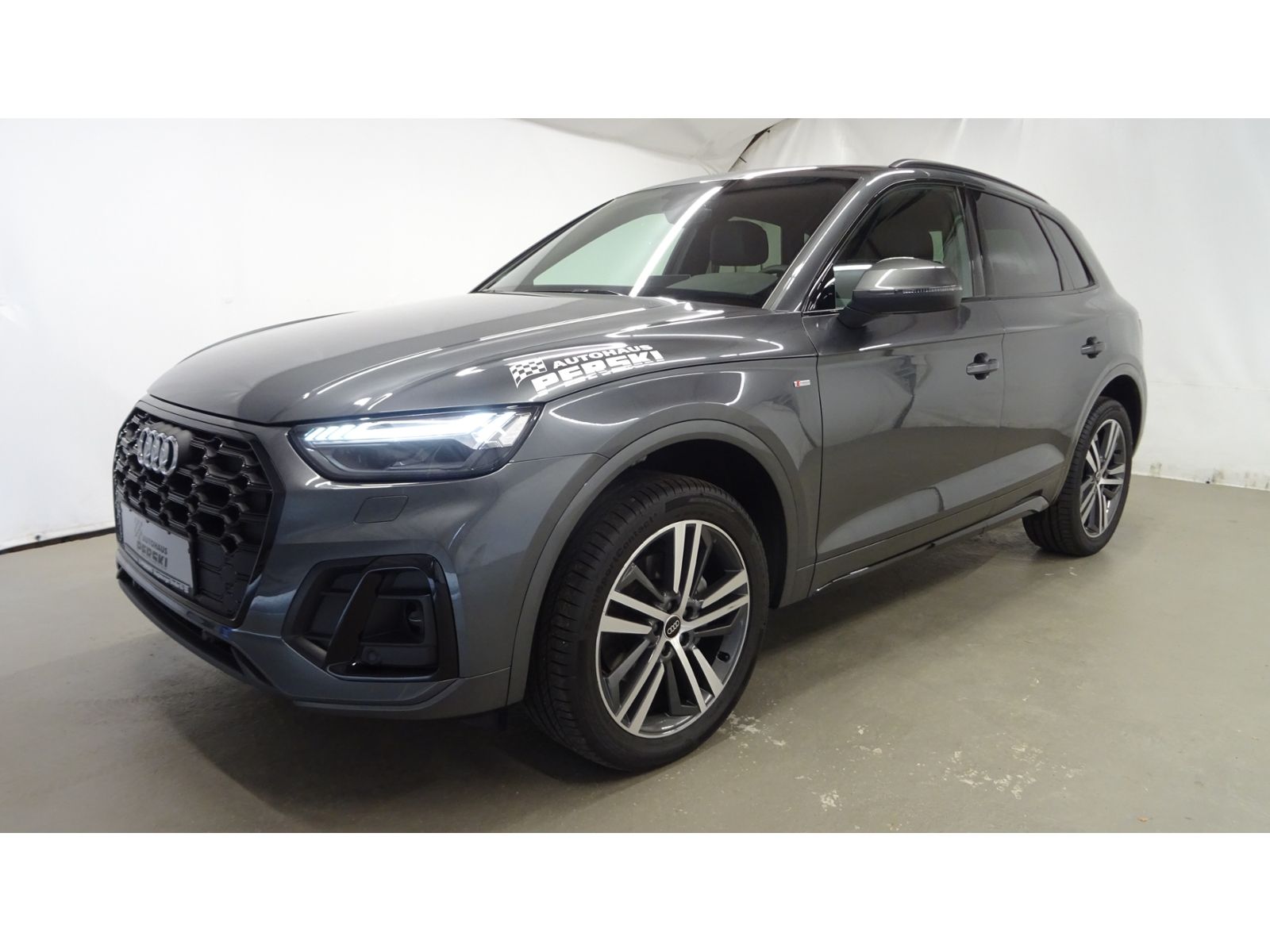 Audi Q5  40 2.0 TDI quattro S line  AHK, KLIMA, NAVI,