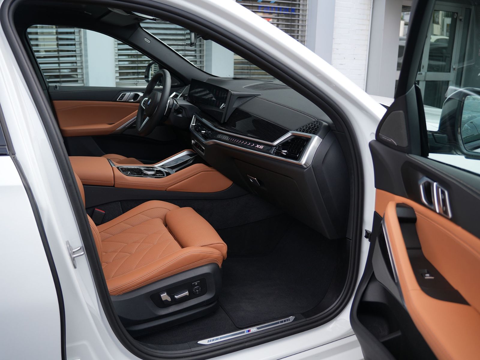 BMW X6 xDrive30d M Sport - Samsaru's Car Outlet
