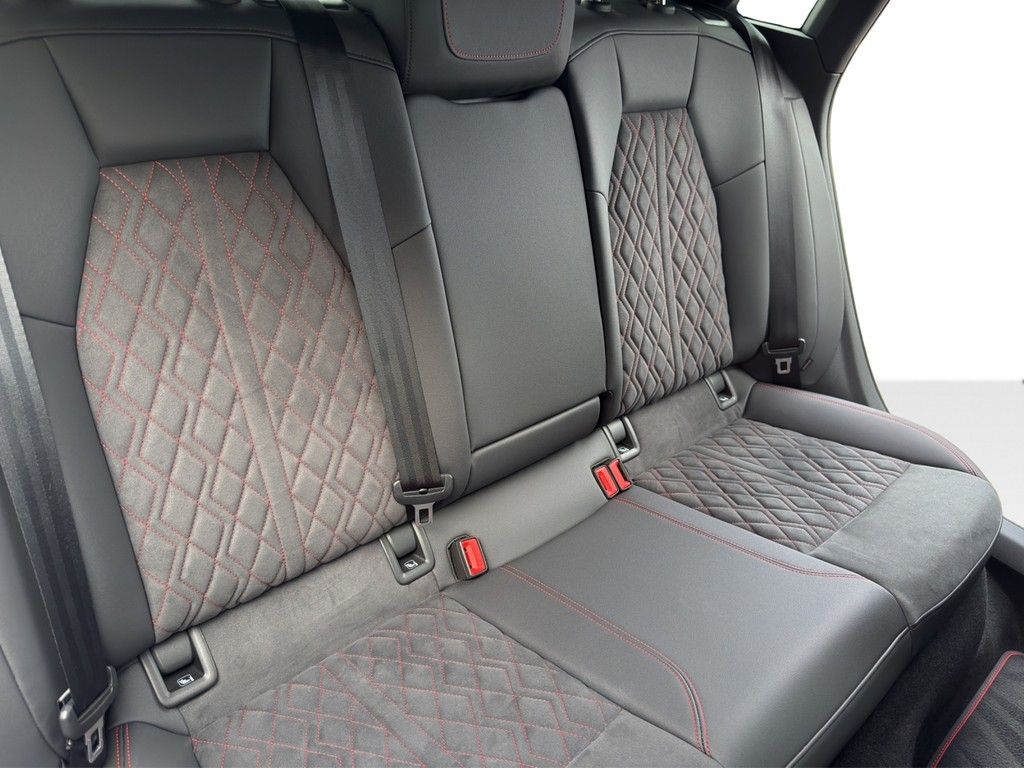 Audi A3 Sportback 45 TFSI e  S tronic S line B&O*MATR