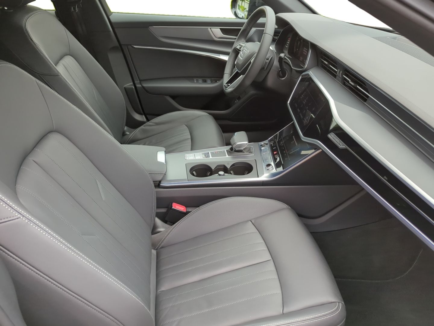 Audi A6 Avant 40 TDI quattro S tronic - Samsaru's Car Outlet