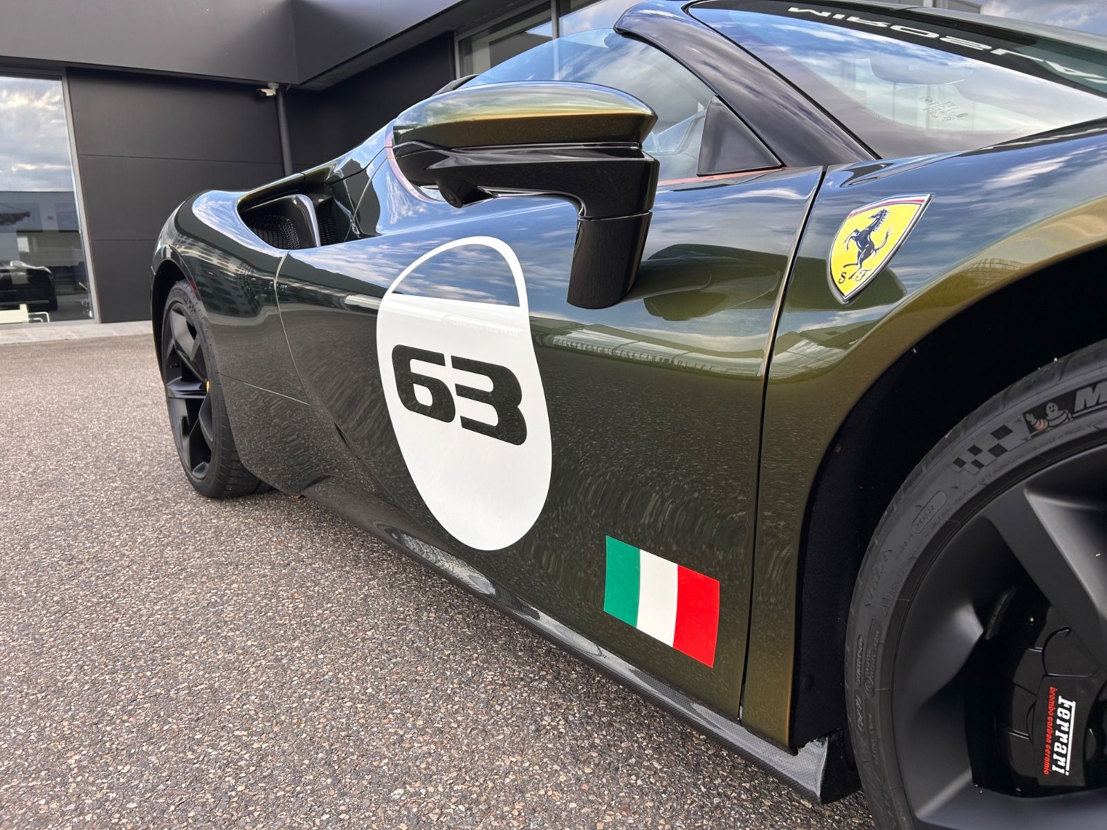 Ferrari SF90 Spider Tailor Made Cavalcade Edition - Samsaru's Car Outlet