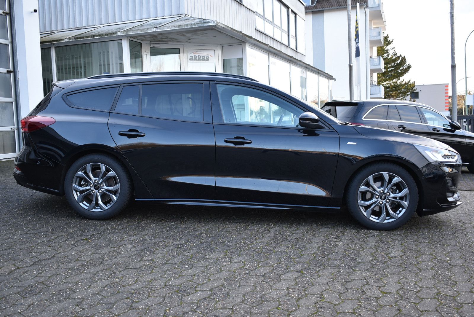 Ford Focus Turnier 1.5 ST-Line X Aut.