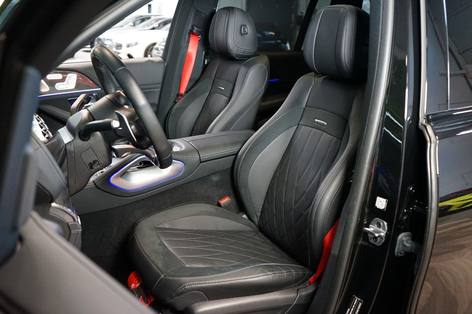 Mercedes-Benz GLS 63 4MATIC+ - Samsaru's Car Outlet