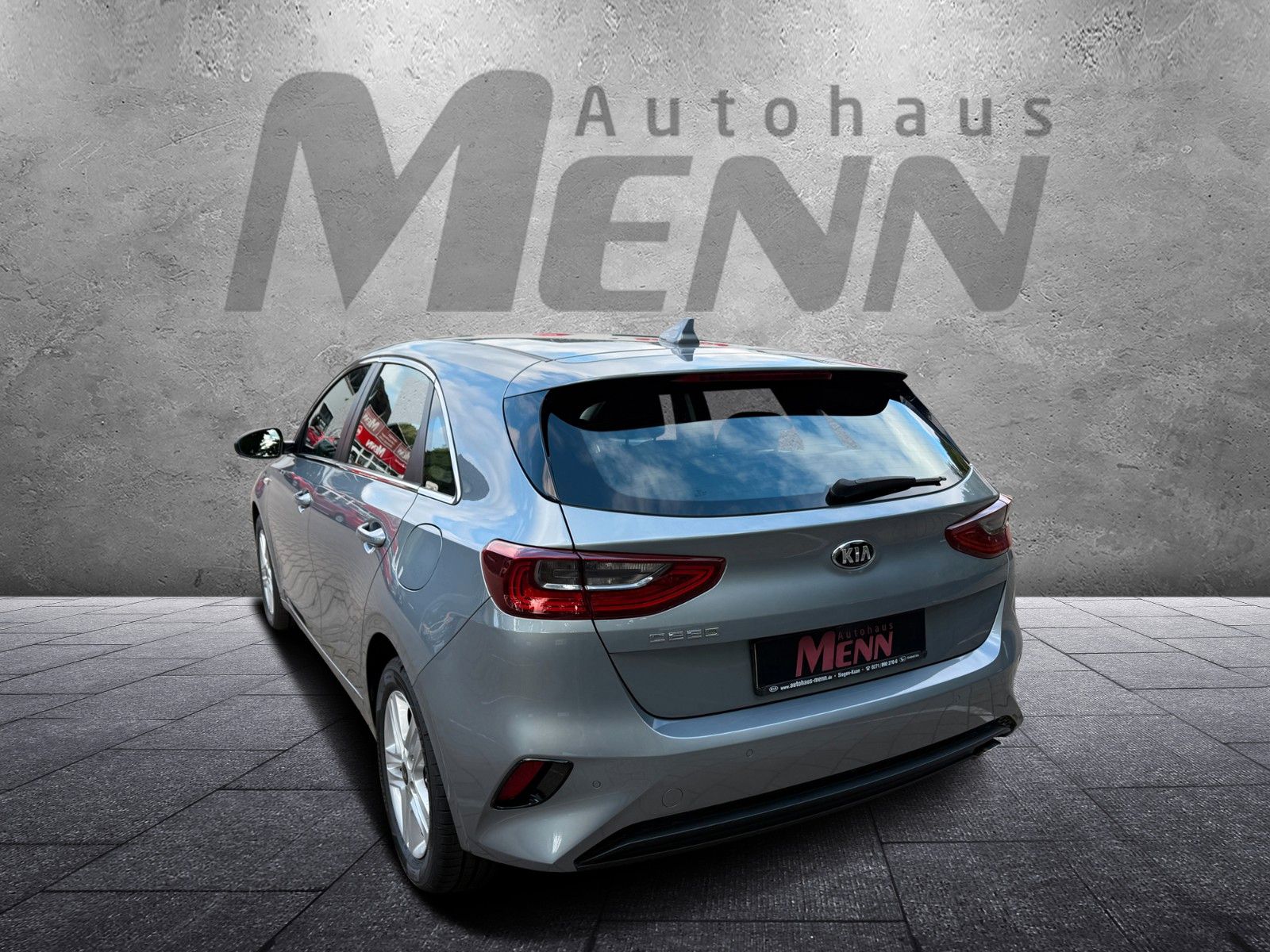 Kia Ceed 1.4 T Vision - Samsaru's Car Outlet