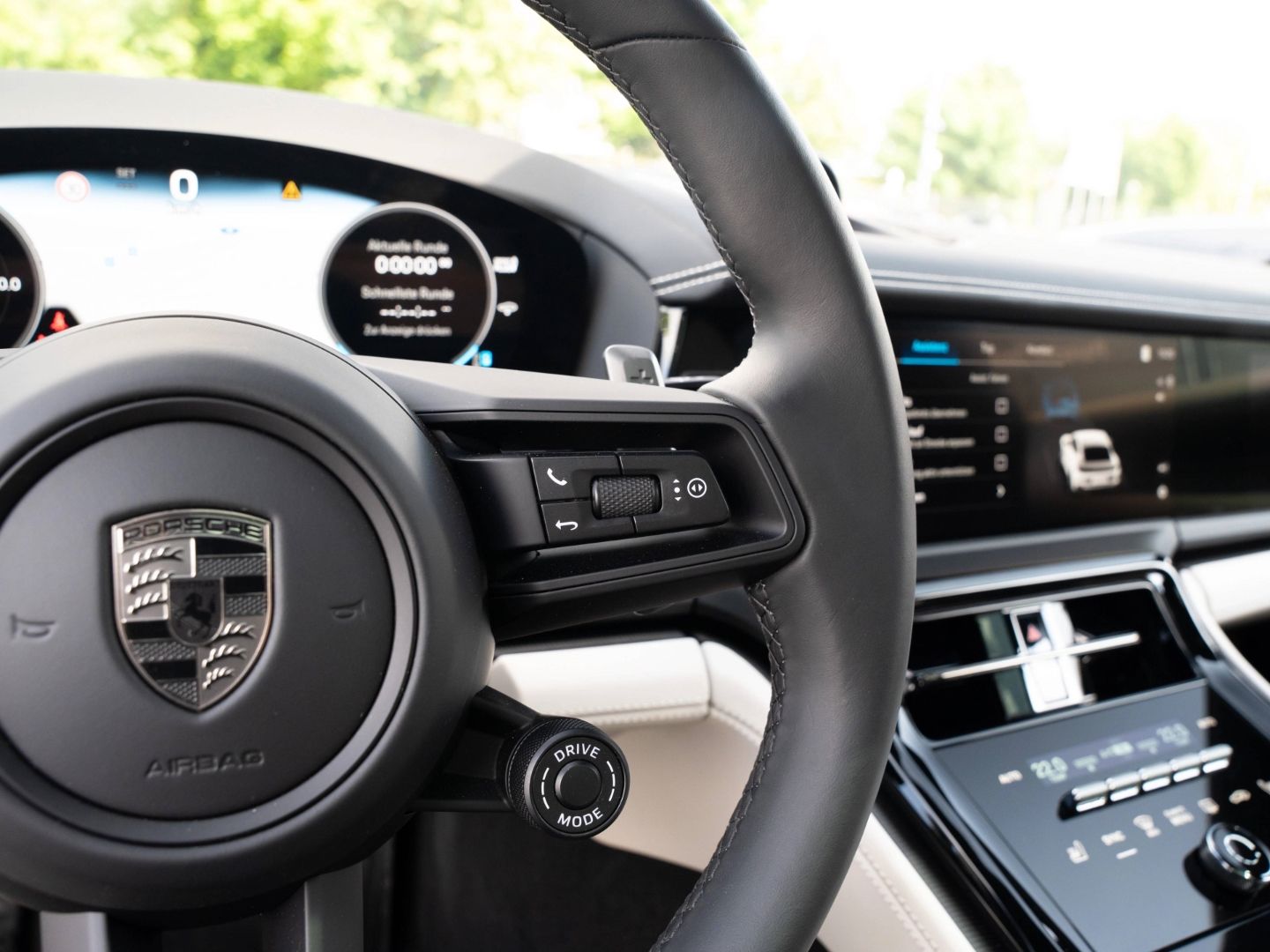 Porsche Panamera Turbo E-Hybrid Surround View Nachtsicht