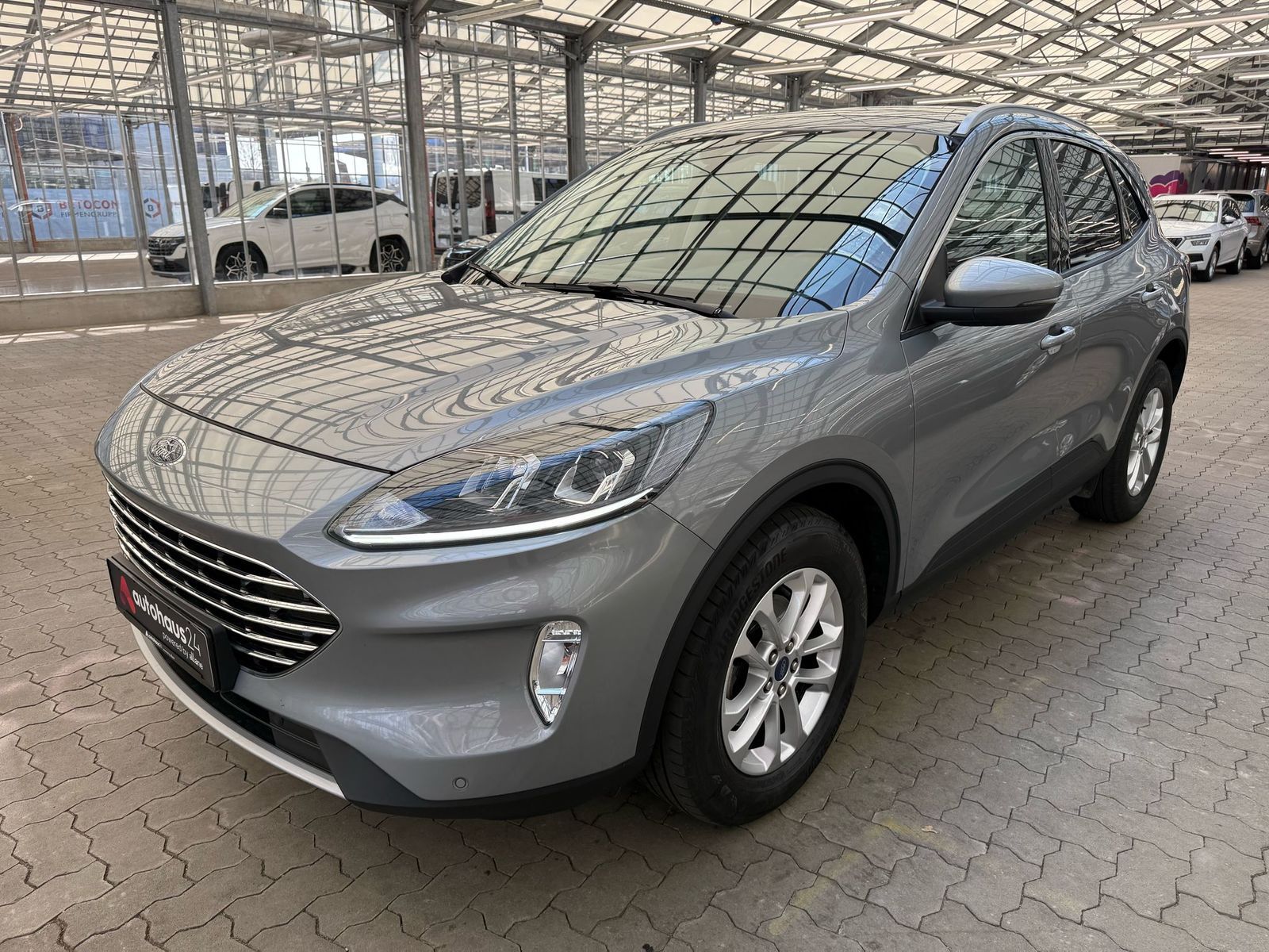 Ford Kuga 1.5 EcoBlue Titanium - Samsaru's Car Outlet