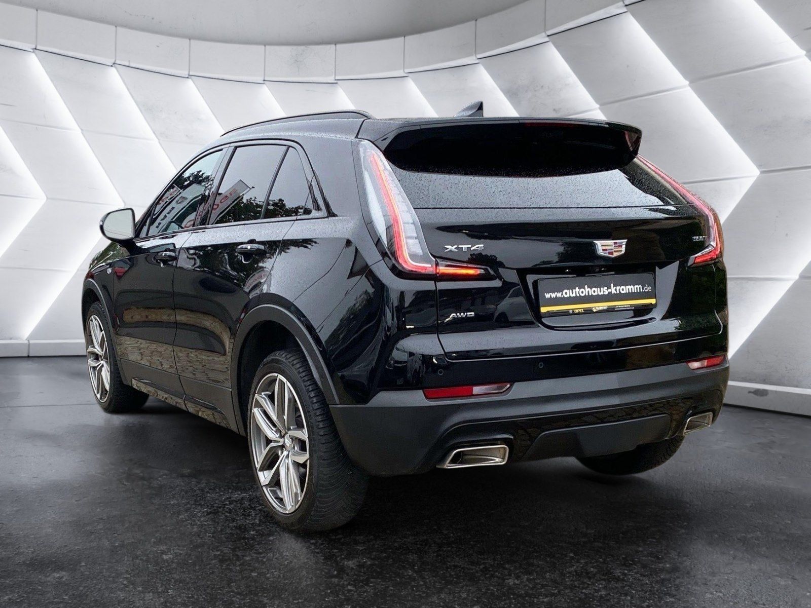 Cadillac XT4 2.0 Sport AWD 360 Grad Kamera+ Navi