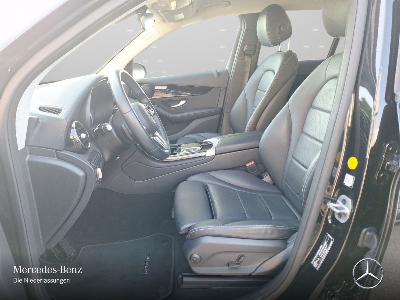 Mercedes-Benz GLC 300 de 4M - Samsaru's Car Outlet