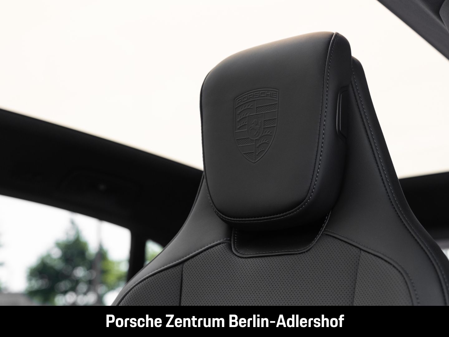 Porsche Taycan 4S Cross Turismo Offroad Paket Soft-Close