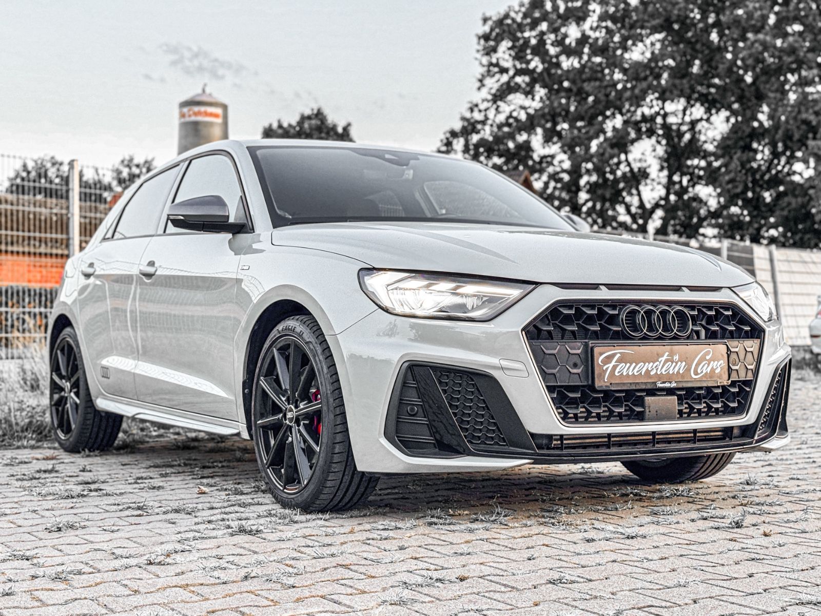 Audi A1 Sportback 40 TFSI S line - Samsaru's Car Outlet