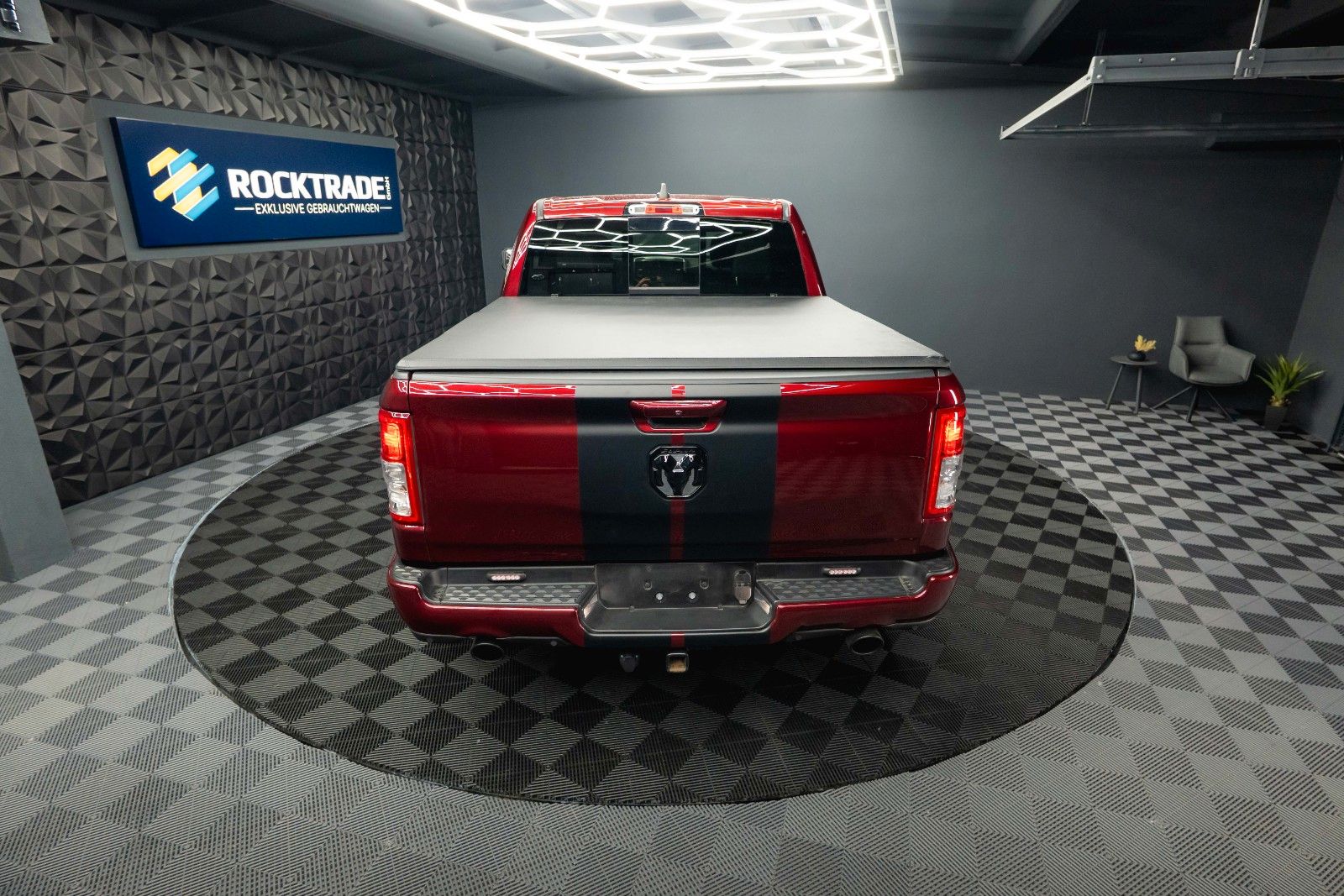 Dodge RAM 5.7 V8 HEMI 4x4 OFFROAD Night-Paket *LED*19%