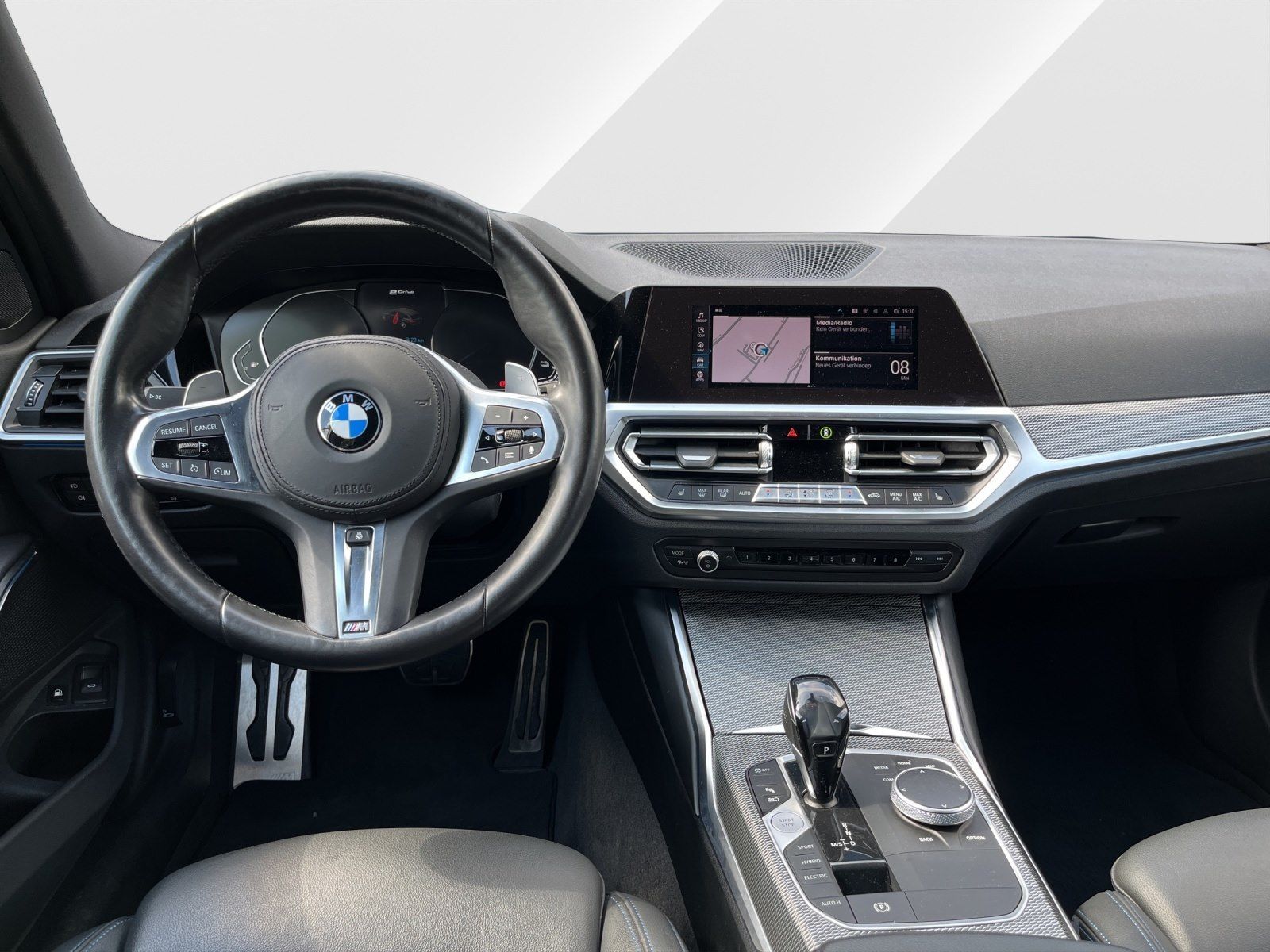 BMW 330e Touring M Sport - Samsaru's Car Outlet