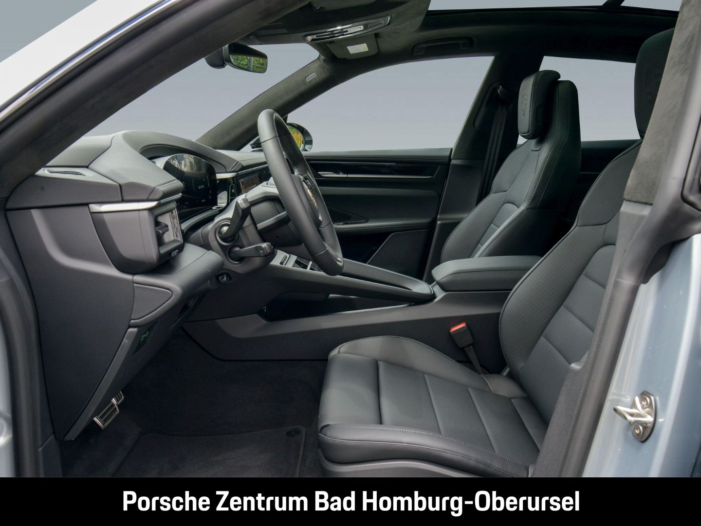 Porsche Macan 4S BOSE Luftfederung Panoramadach LED