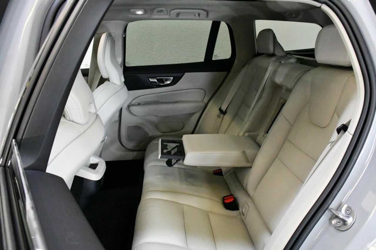 Volvo V60 Cross Country AWD Ultim ACC*PAN*H&K*AHK*SBEL